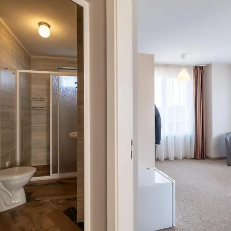 Blue Label House 4*