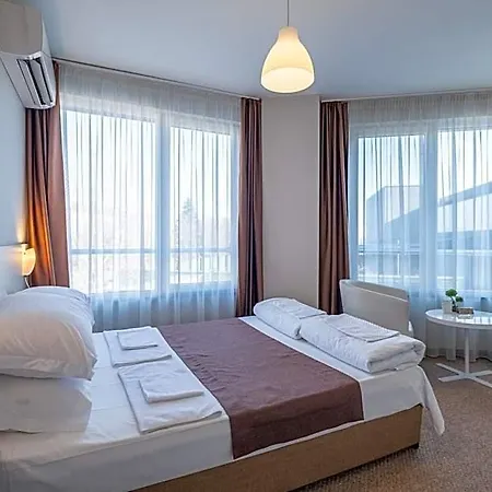 Blue Label House 4*