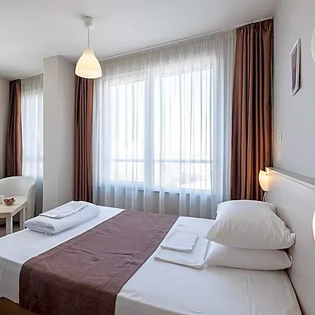 Blue Label House 4*
