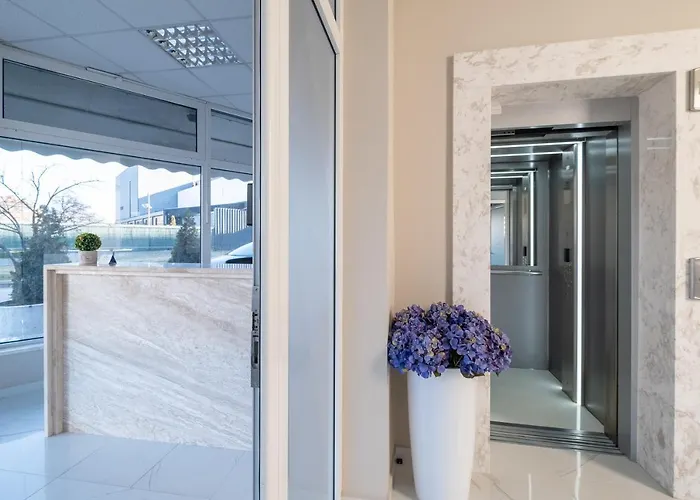 Blue Label House Apart Otel 3*