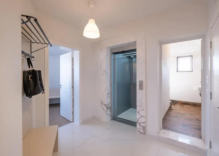 Blue Label House Апарт-отель София