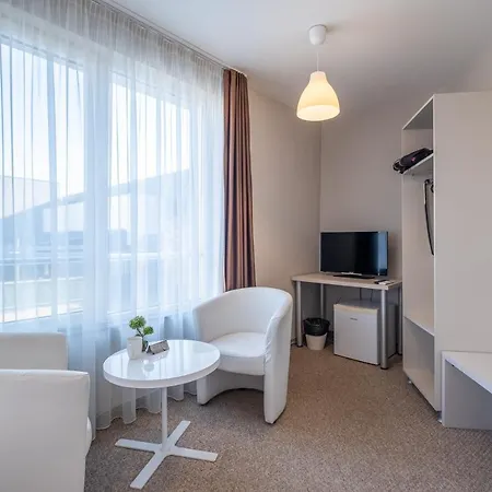 Blue Label House Hotel apartamentowy 3*