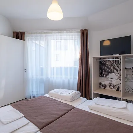 Blue Label House Hotel apartamentowy 3*